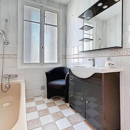 Large 2 Bedroom Apartment, Close To Promenade Des Apartment Nizza